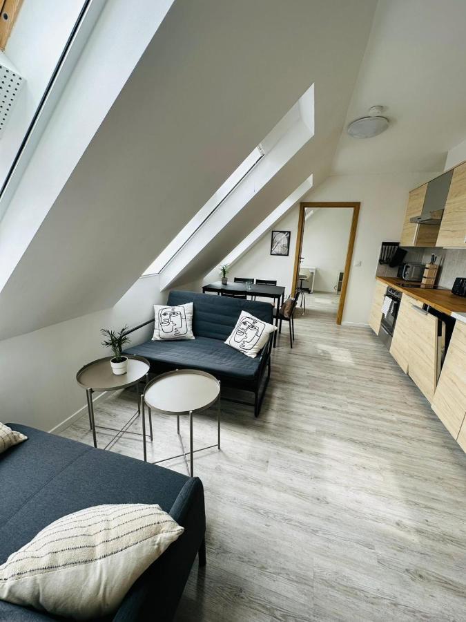 Palace Quarter 1 Peaceful Modern Floor Apartman *